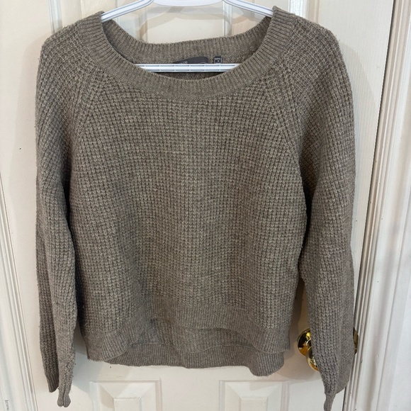 Theory Grey waffle texture sweater * accepting offers  please look at all pics - Picture 1 of 7